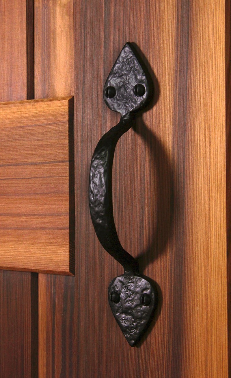Iron Valley Hardware Iron Valley - 9" Heart Door Pull Handle - Solid Cast Iron - Image 2